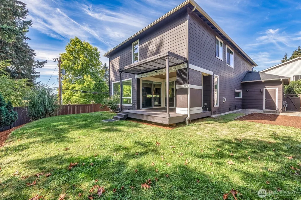 5657 S 328th Place Auburn, WA 98001