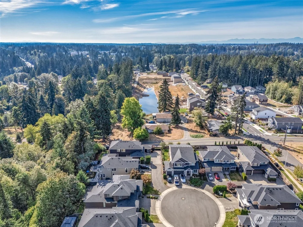 5657 S 328th Place Auburn, WA 98001