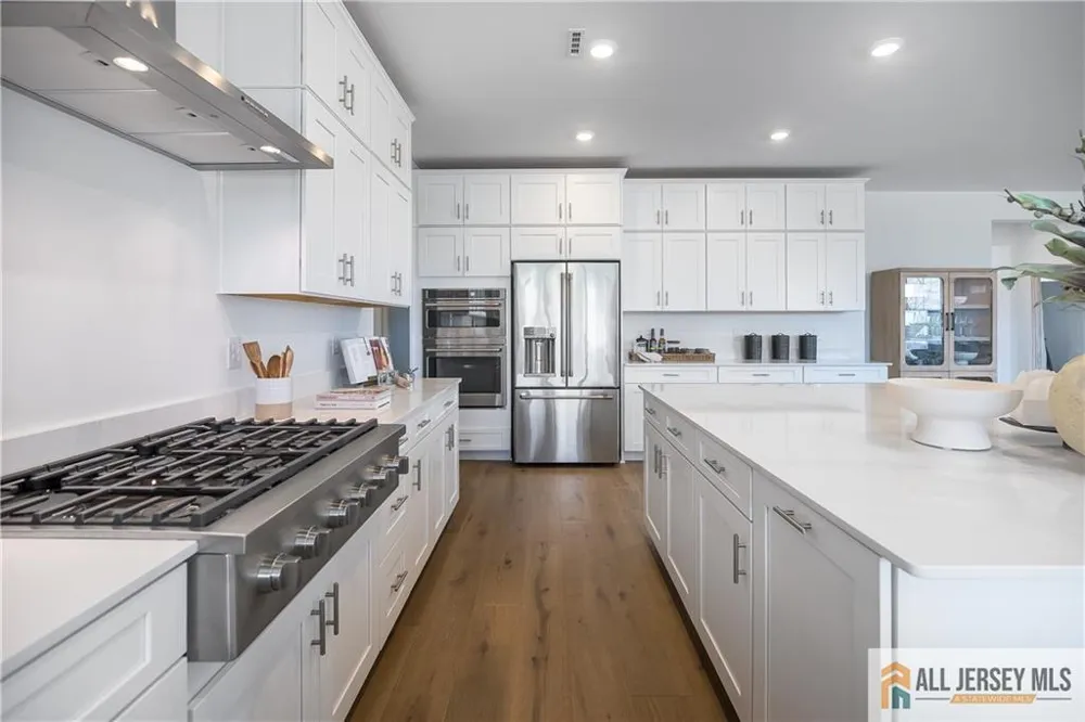 43 Martha Brokaw Way Hopewell, NJ 08560