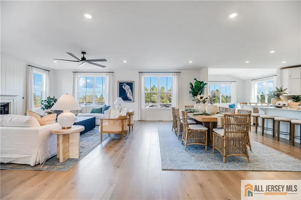 43 Martha Brokaw Way Hopewell, NJ 08560