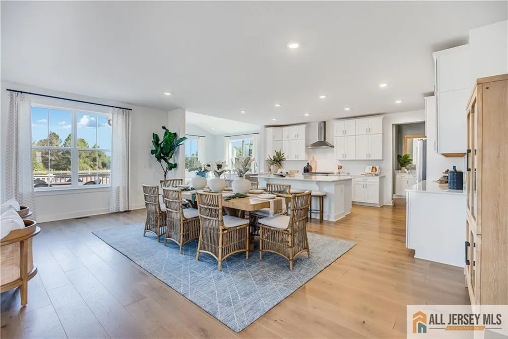 43 Martha Brokaw Way Hopewell, NJ 08560