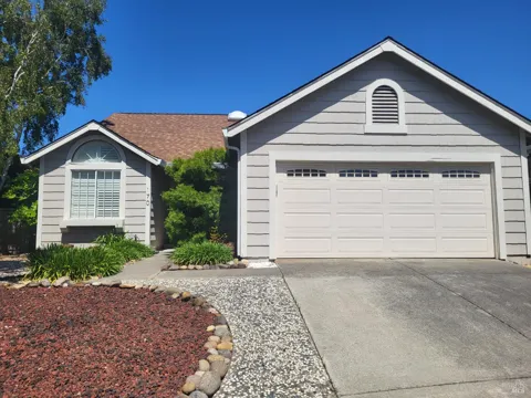 170 Moonraker Court