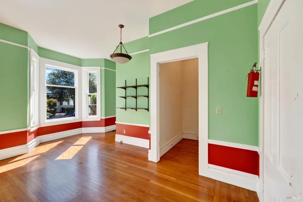 220 Matheson Street Healdsburg, CA 95448