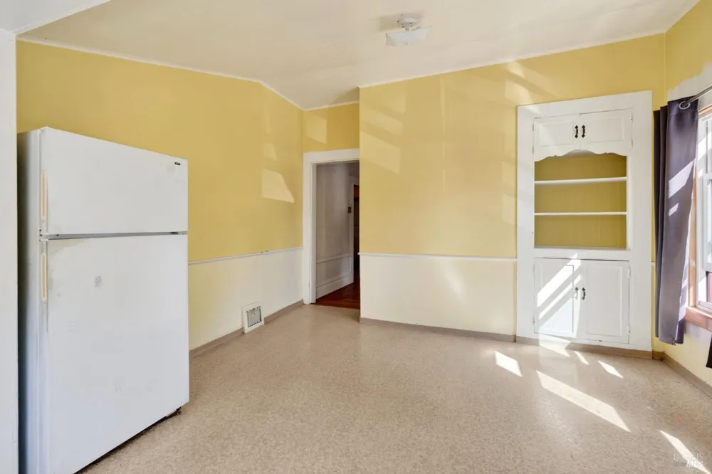 220 Matheson Street Healdsburg, CA 95448
