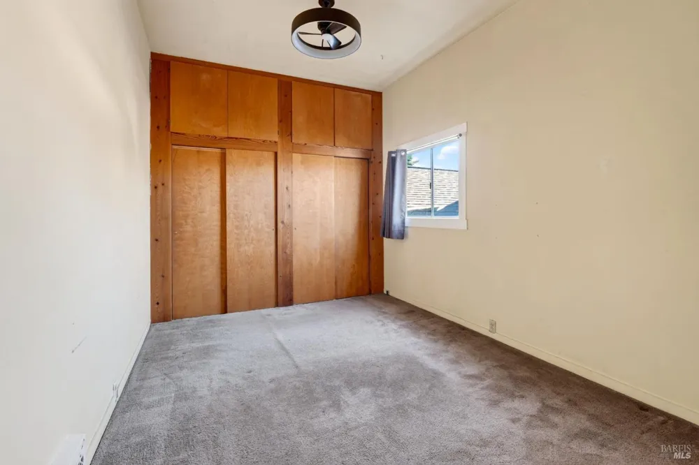 220 Matheson Street Healdsburg, CA 95448