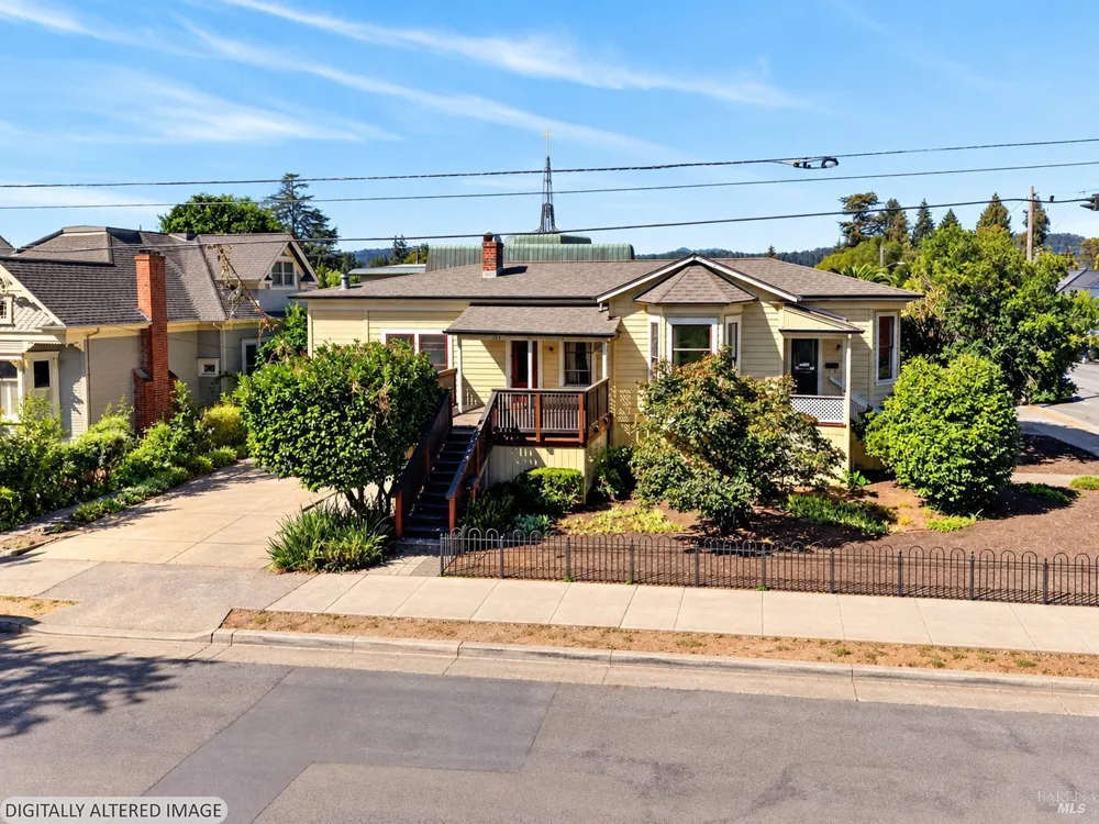 220 Matheson Street Healdsburg, CA 95448