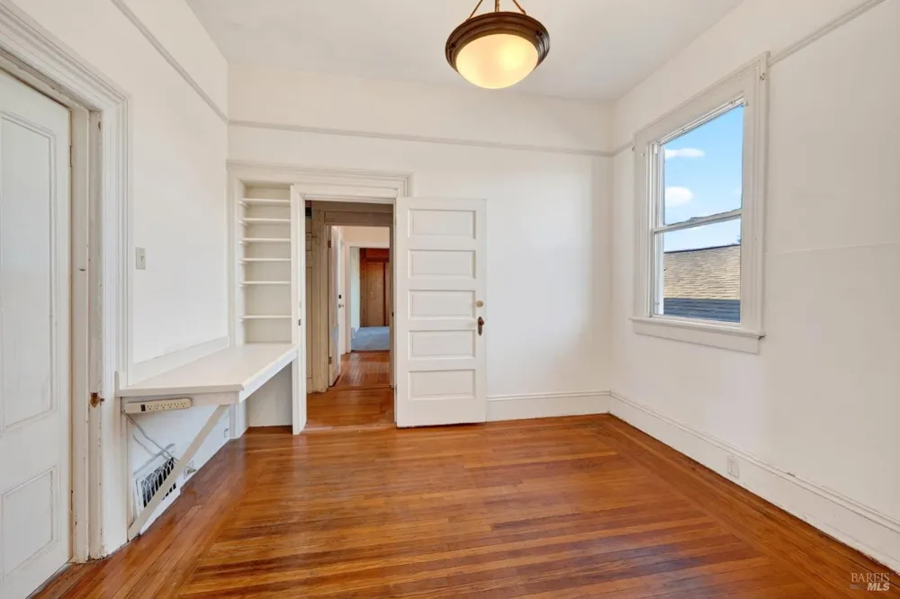 220 Matheson Street Healdsburg, CA 95448