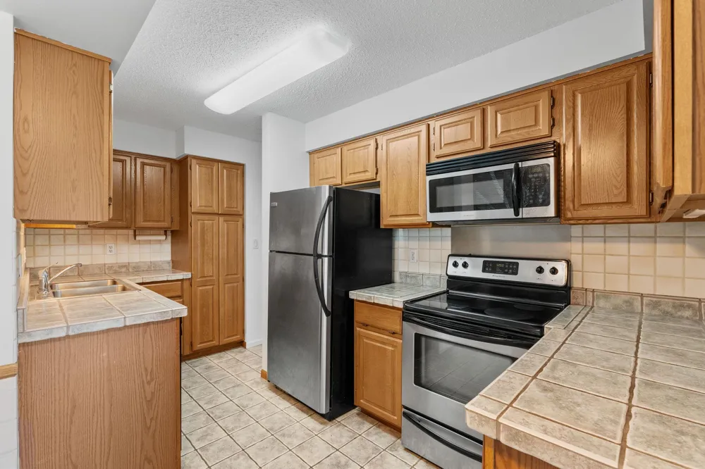 198 6th Street E #501 Saint Paul, MN 55101