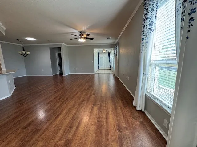 275 Bonham Loop Georgetown, TX 78633