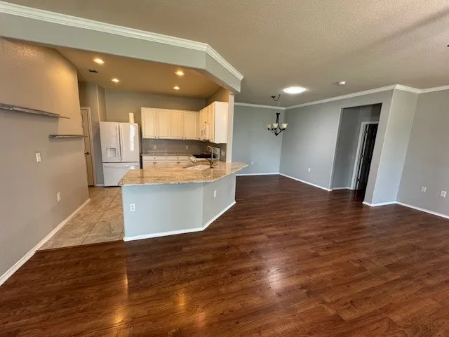 275 Bonham Loop Georgetown, TX 78633