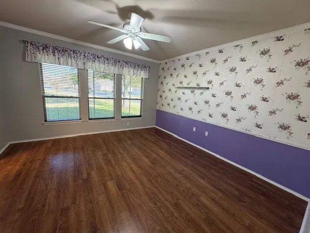 275 Bonham Loop Georgetown, TX 78633