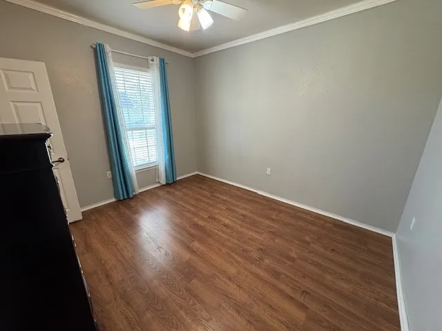 275 Bonham Loop Georgetown, TX 78633