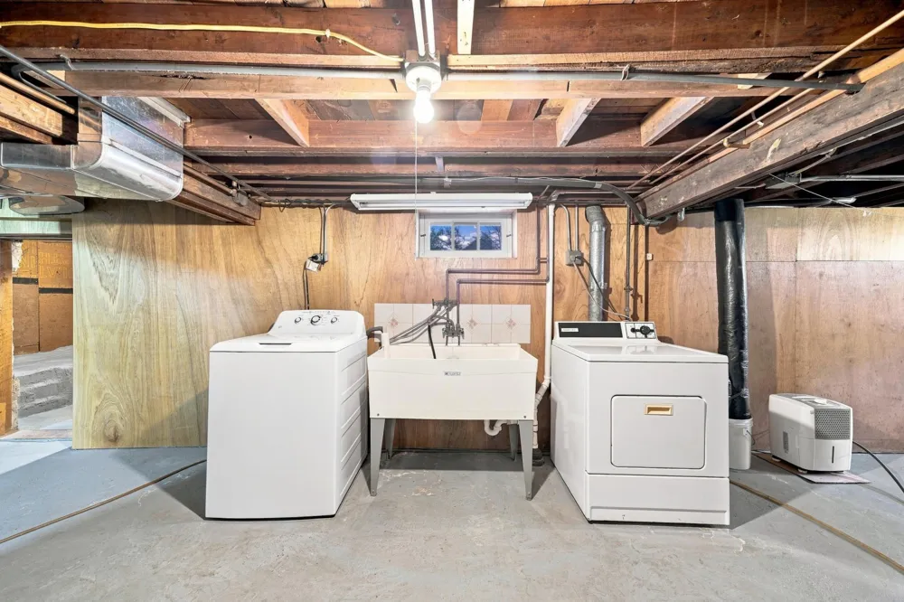 5210 Colfax Avenue Minneapolis, MN 55430