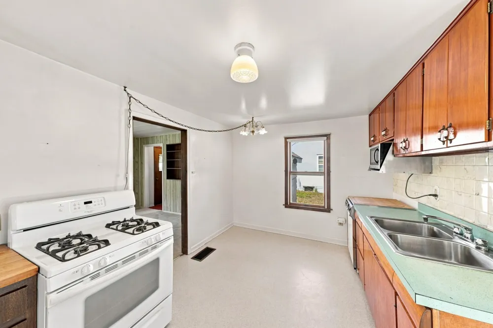 5210 Colfax Avenue Minneapolis, MN 55430