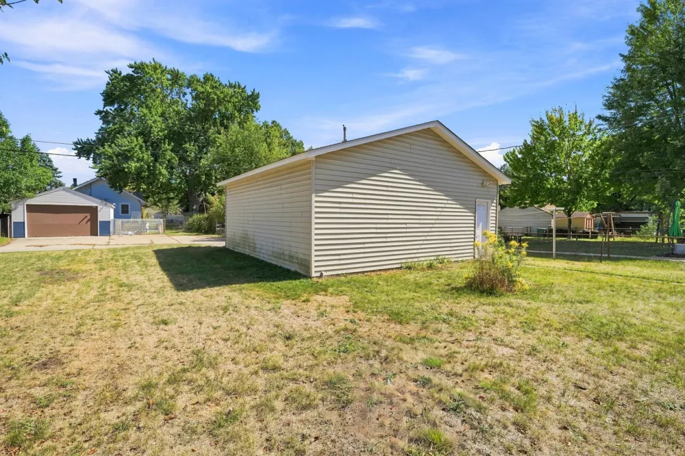 5210 Colfax Avenue Minneapolis, MN 55430