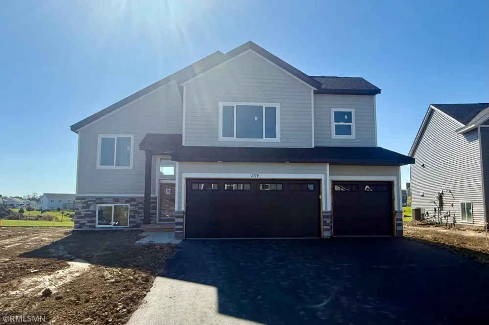 2779 Ivy Avenue NE Saint Michael, MN 55376