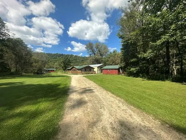 29417 Aspen Road Rushford, MN 55971