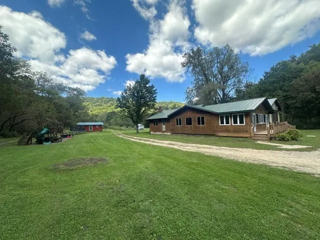 29417 Aspen Road Rushford, MN 55971