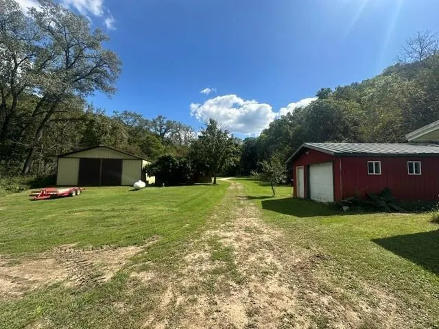 29417 Aspen Road Rushford, MN 55971
