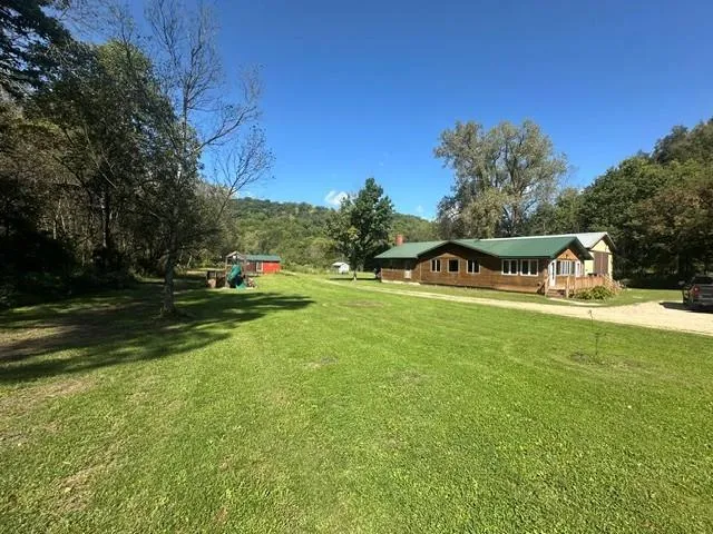 29417 Aspen Road Rushford, MN 55971