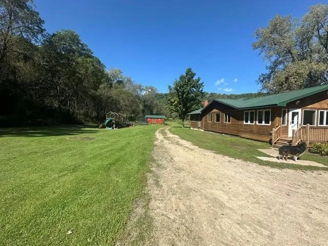 29417 Aspen Road Rushford, MN 55971