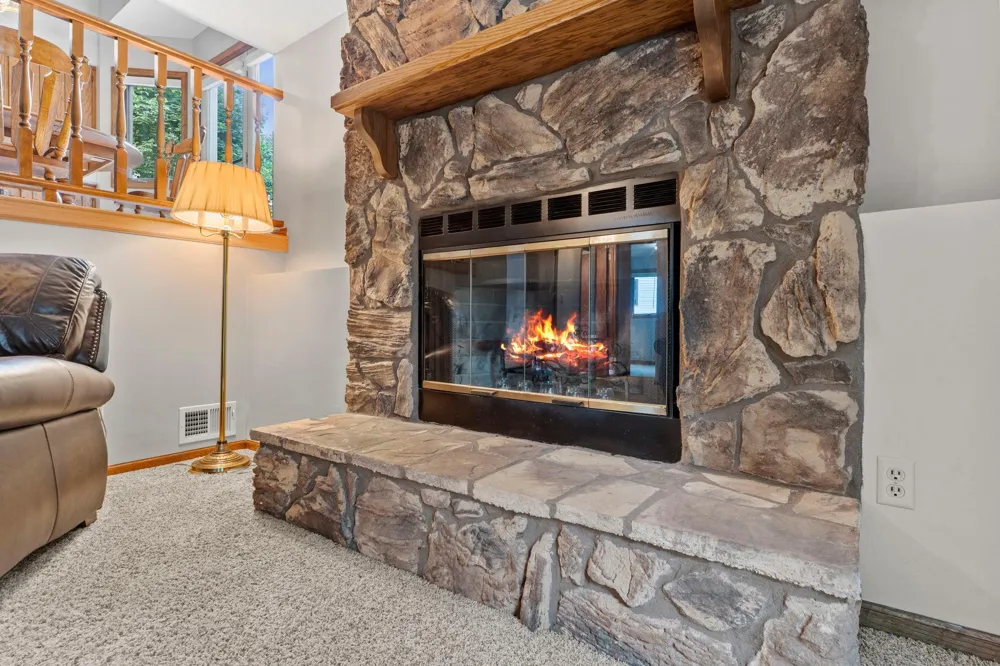2966 Thunder Bay Road Little Canada, MN 55117