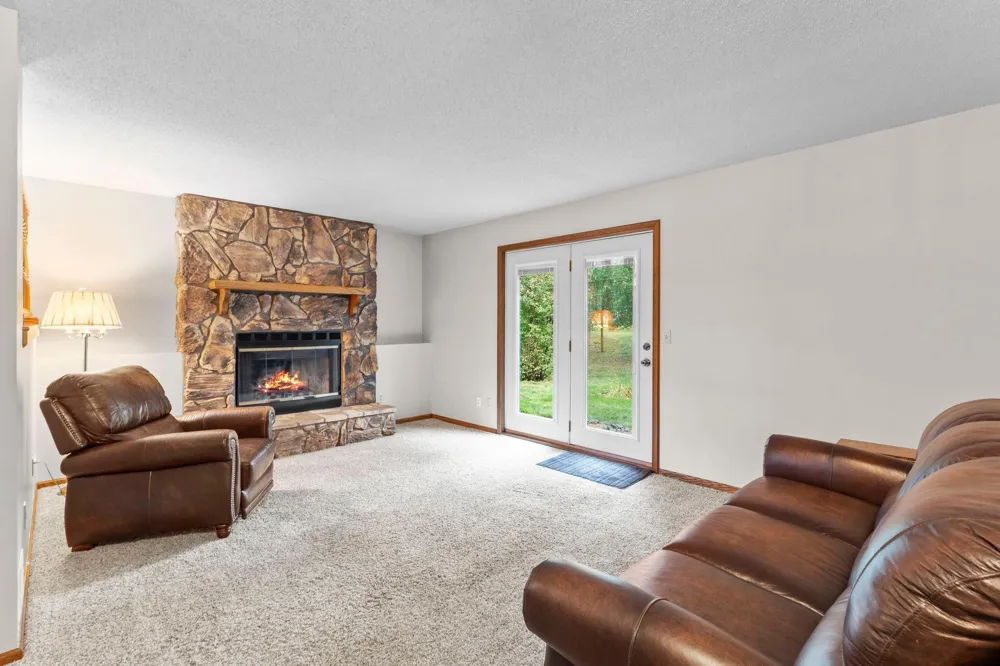 2966 Thunder Bay Road Little Canada, MN 55117