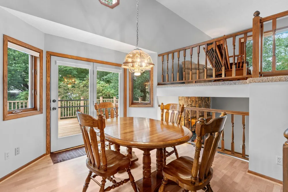 2966 Thunder Bay Road Little Canada, MN 55117