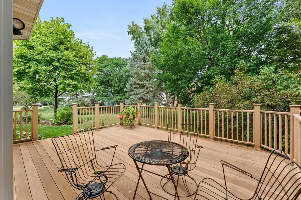 2966 Thunder Bay Road Little Canada, MN 55117