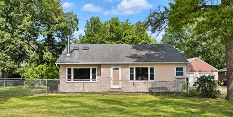 5688 Fairview Road