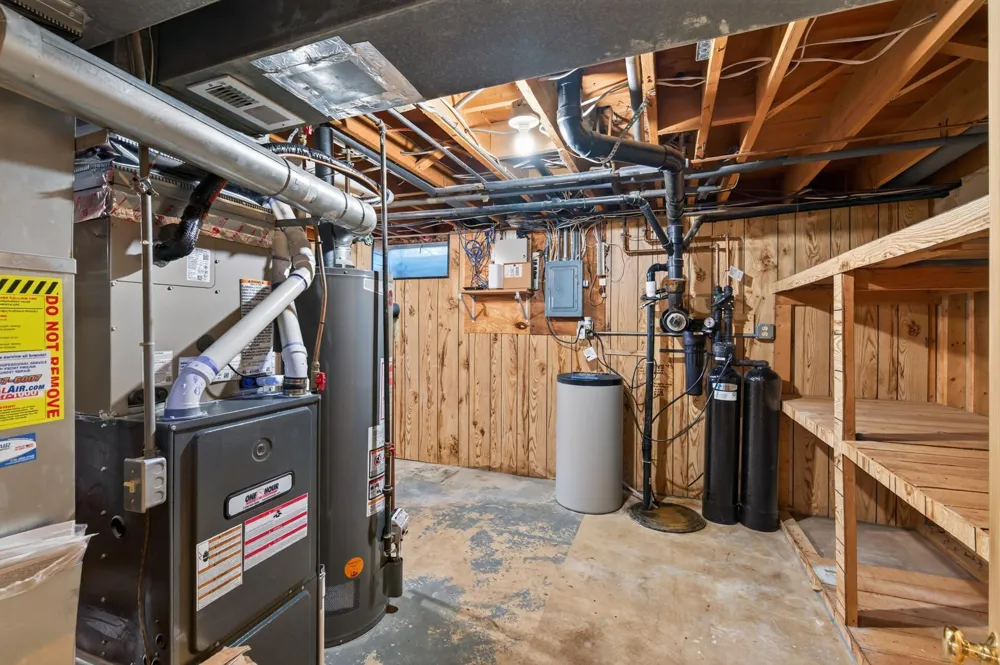 15233 Urbank Street NE Ham Lake, MN 55304
