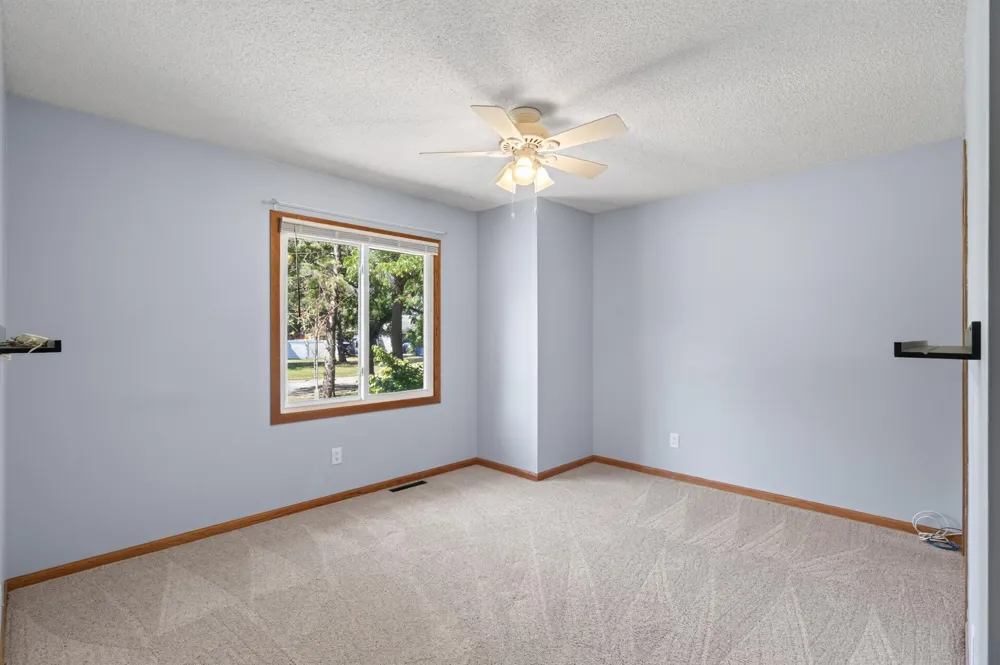 15233 Urbank Street NE Ham Lake, MN 55304
