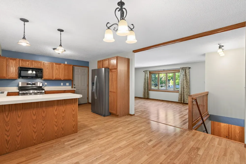 15233 Urbank Street NE Ham Lake, MN 55304