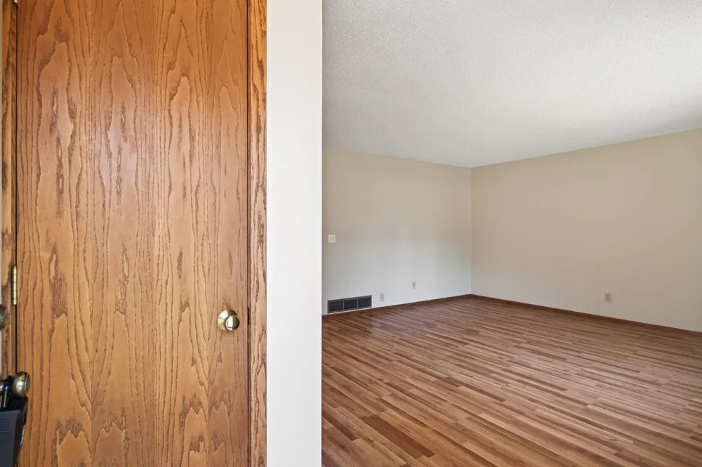 15233 Urbank Street NE Ham Lake, MN 55304