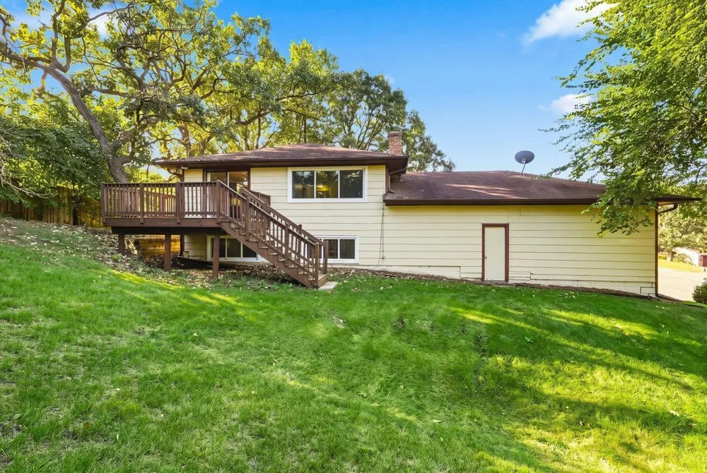 8481 134th Street Court Apple Valley, MN 55124