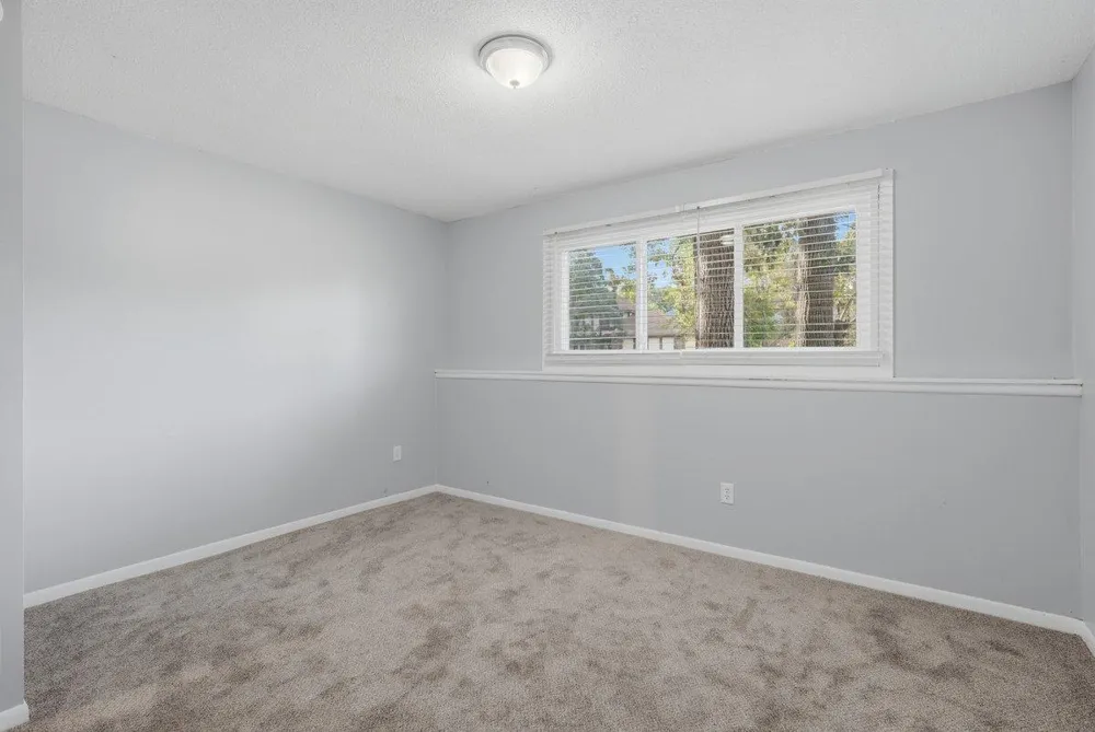 8481 134th Street Court Apple Valley, MN 55124
