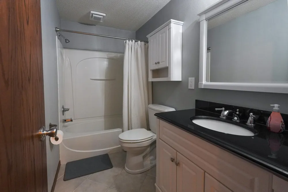 4723 51st Street S Fargo, ND 58104