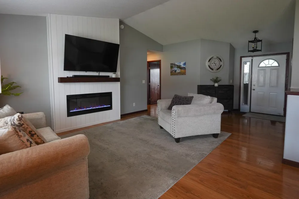 4723 51st Street S Fargo, ND 58104