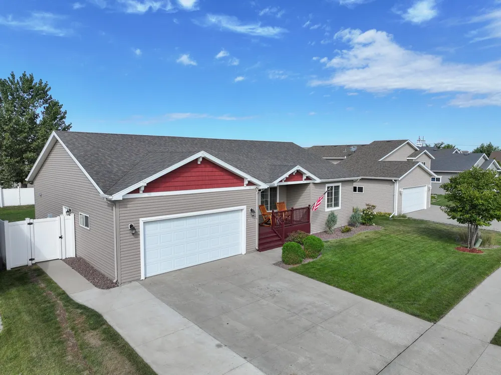 4723 51st Street S Fargo, ND 58104