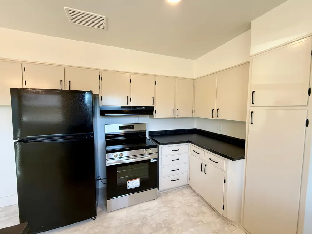 862 2nd Avenue NW Valley City, ND 58072