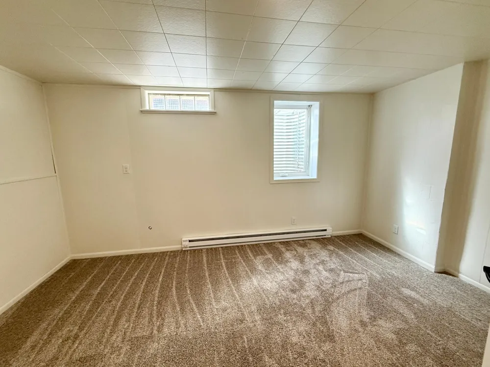 862 2nd Avenue NW Valley City, ND 58072