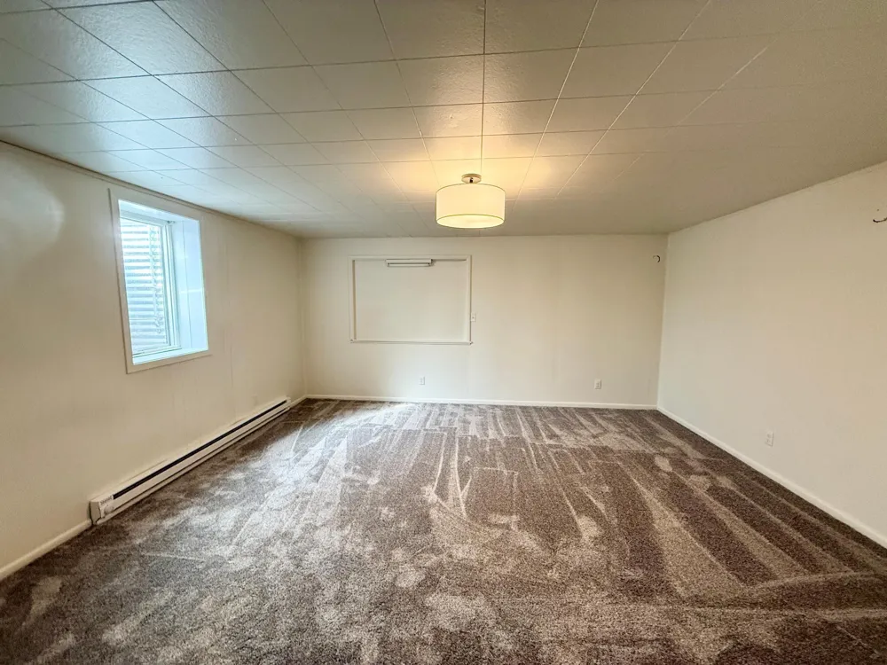 862 2nd Avenue NW Valley City, ND 58072