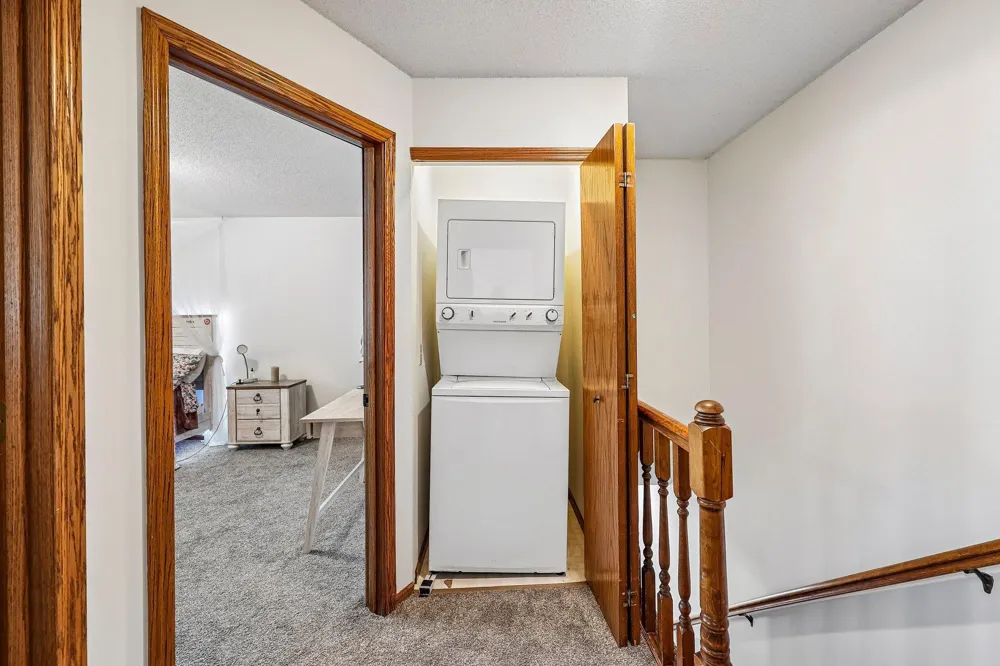 8420 S Pond Trail Champlin, MN 55316