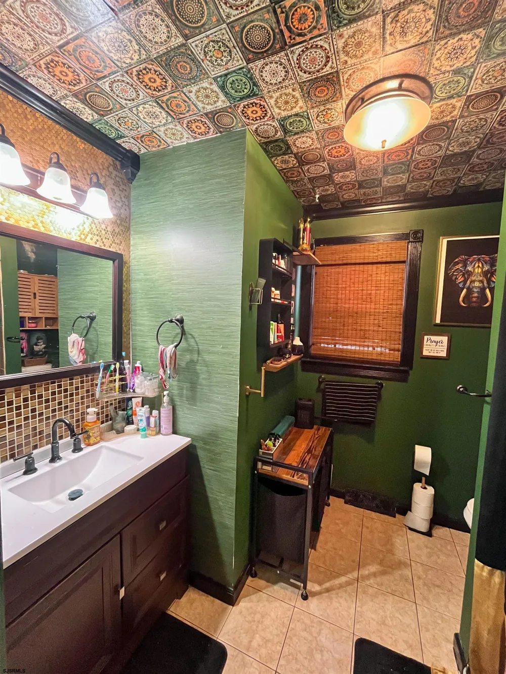 522 Zion Road Egg Harbor Township, NJ 08234