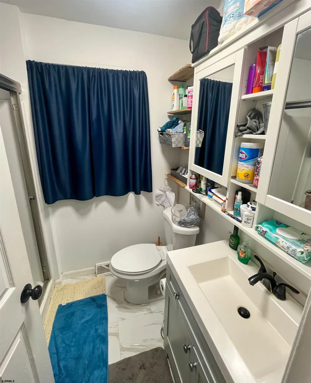 522 Zion Road Egg Harbor Township, NJ 08234