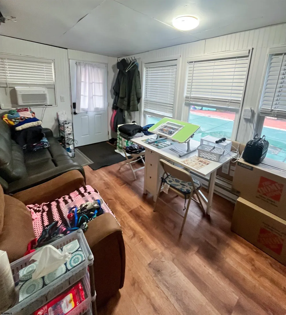 522 Zion Road Egg Harbor Township, NJ 08234