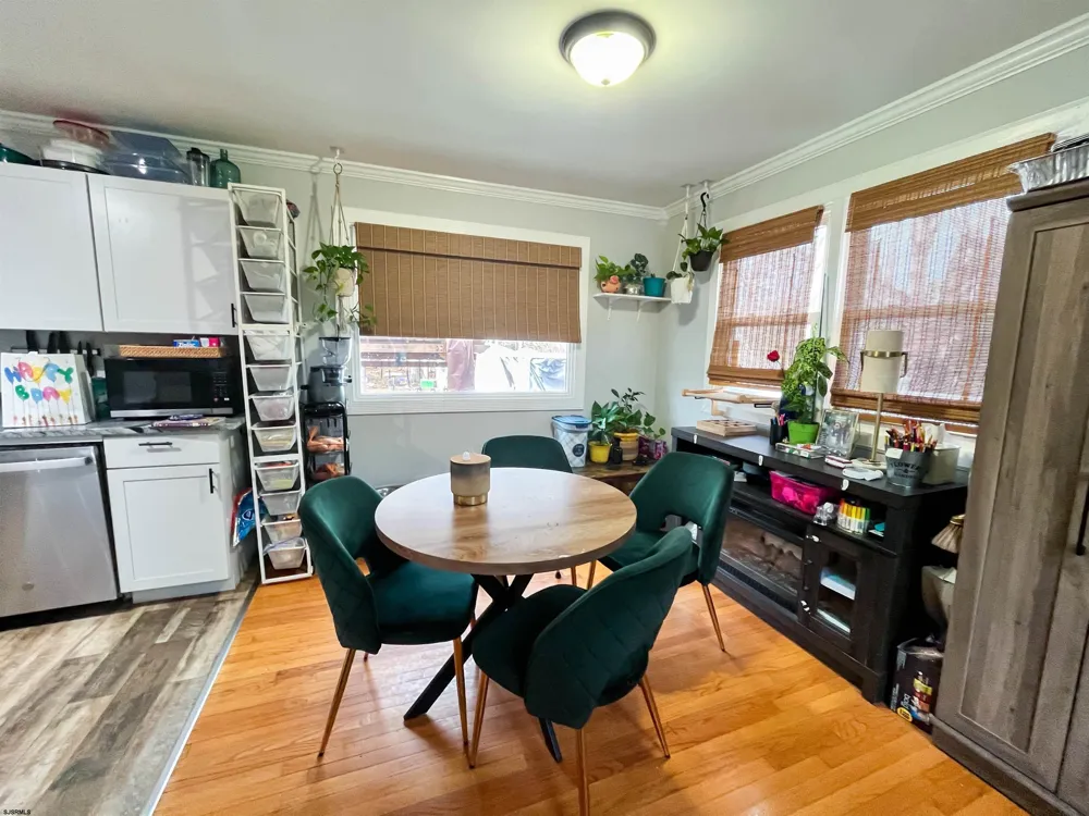 522 Zion Road Egg Harbor Township, NJ 08234