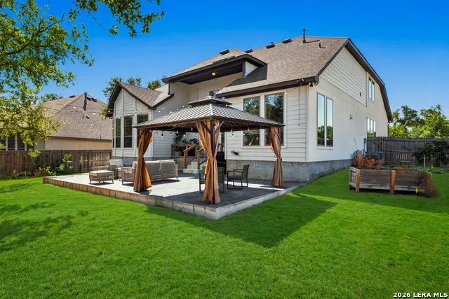 9041 MENDRIN RDG Fair Oaks Ranch, TX 78015