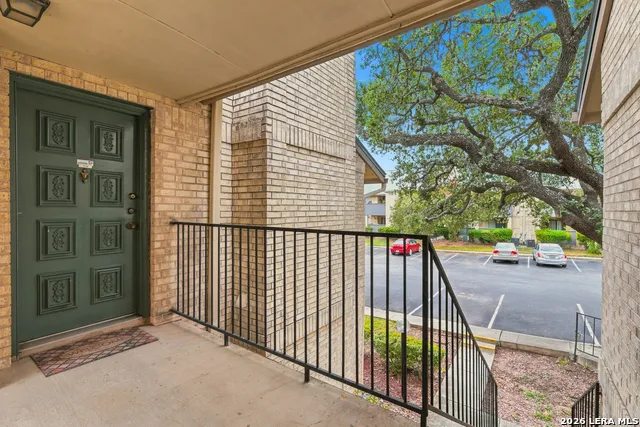 11843 Braesview #1114 San Antonio, TX 78213