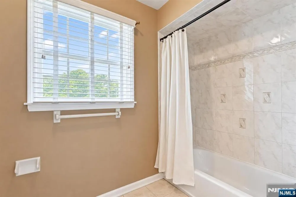 10 Pasha Court Rockaway, NJ 07435